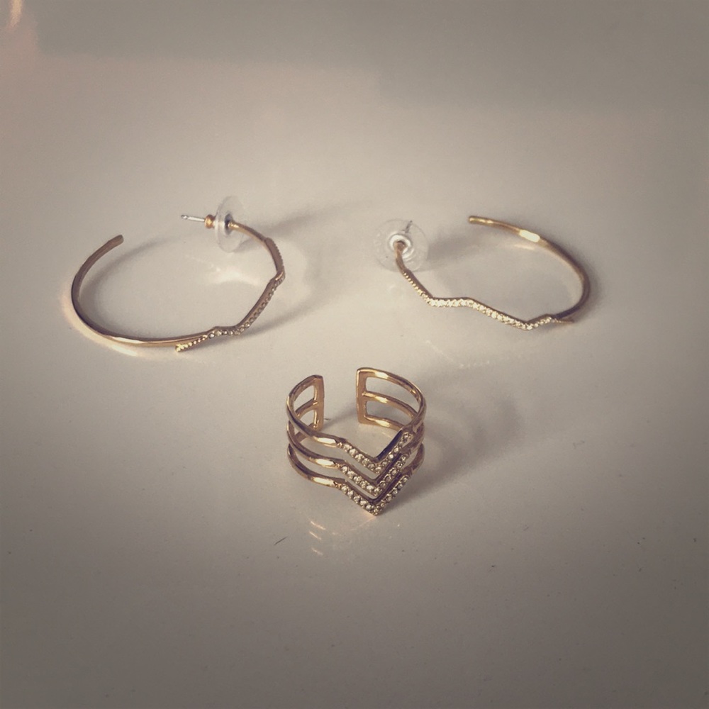 Stella and dot earring and ring set